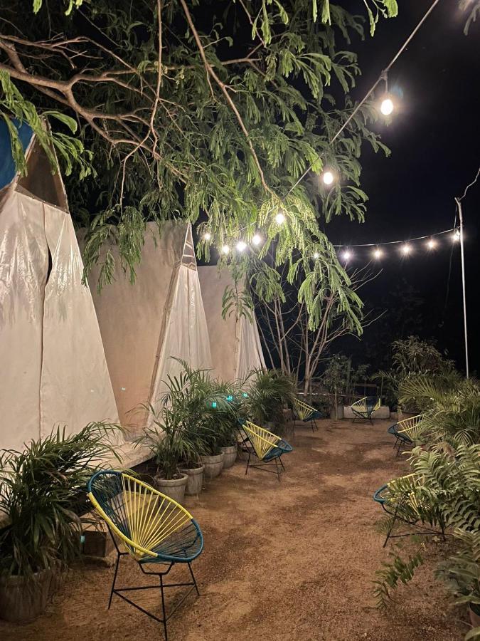 特隆戈内斯 Glamping Tepeyollotl酒店 外观 照片