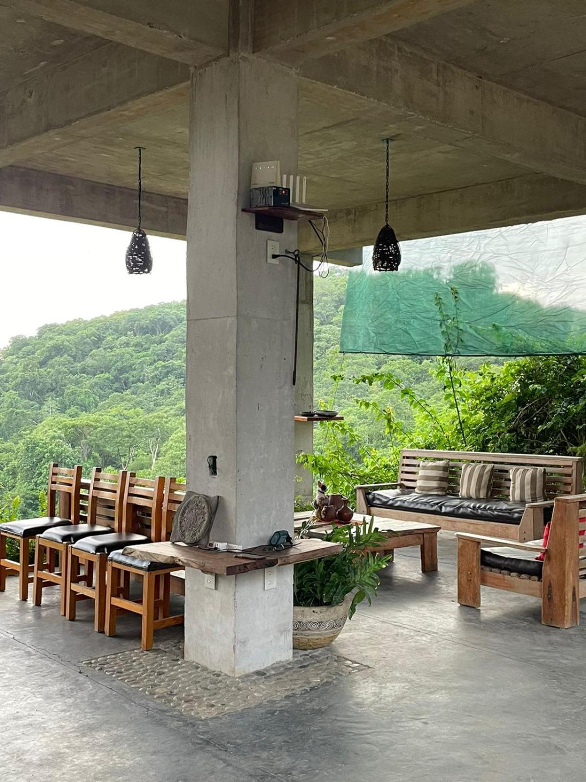 特隆戈内斯 Glamping Tepeyollotl酒店 外观 照片